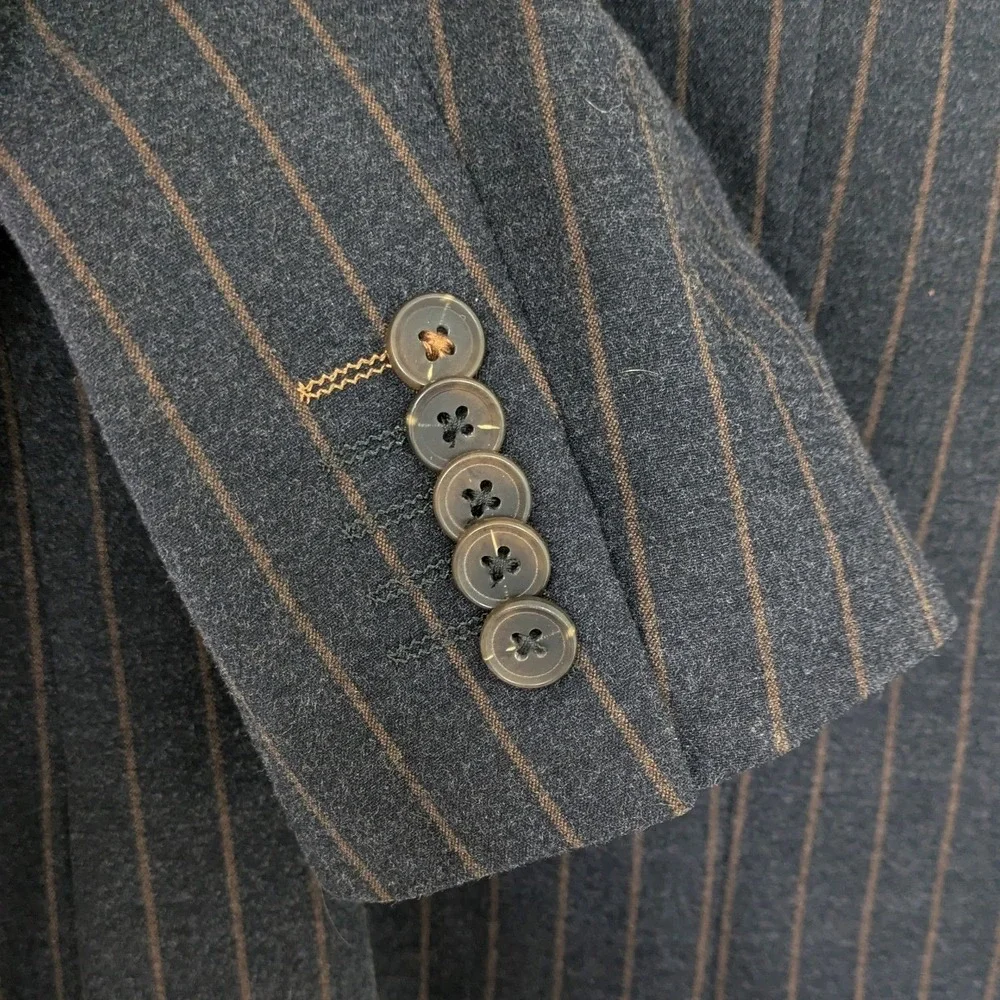 Soul of London Pinstripe Blazer Mens 44R Charcoal Grey Floral‎ Lining Two Button
